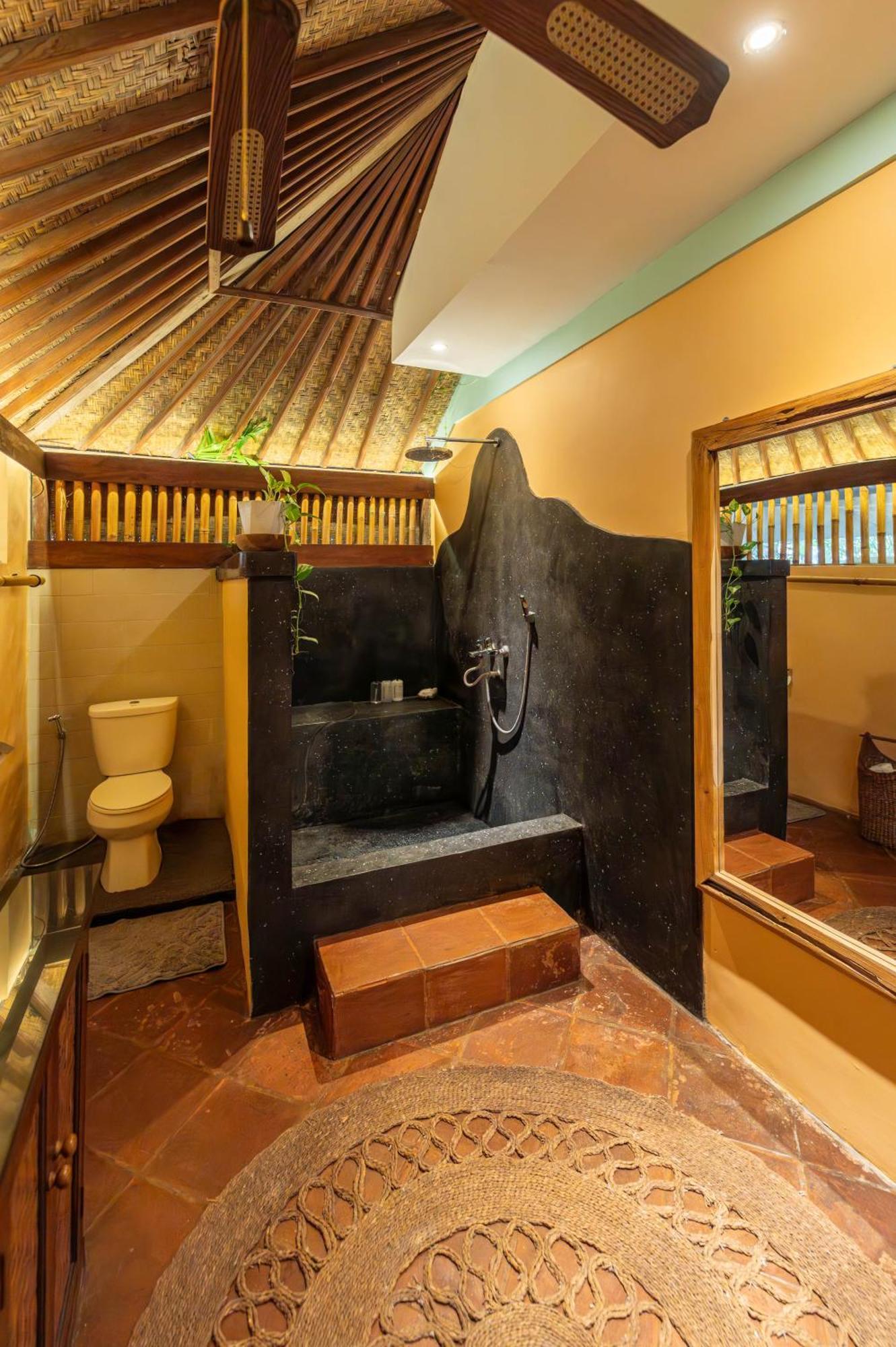 Jungle Wave In Villa *