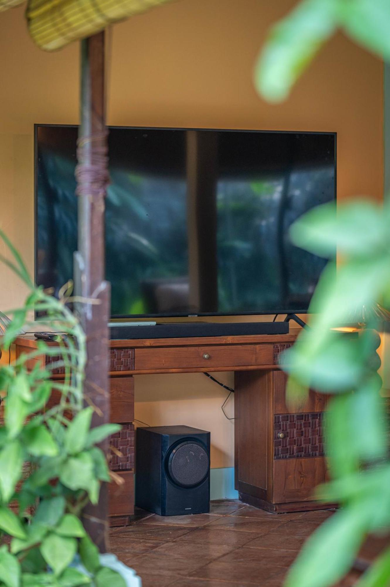 Jungle Wave In Seminyak